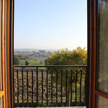 Abbadia 14 فندق مبيت وإفطار 3*