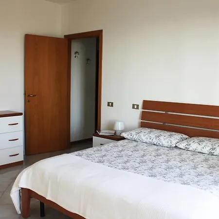 Abbadia 14 فندق مبيت وإفطار 3*